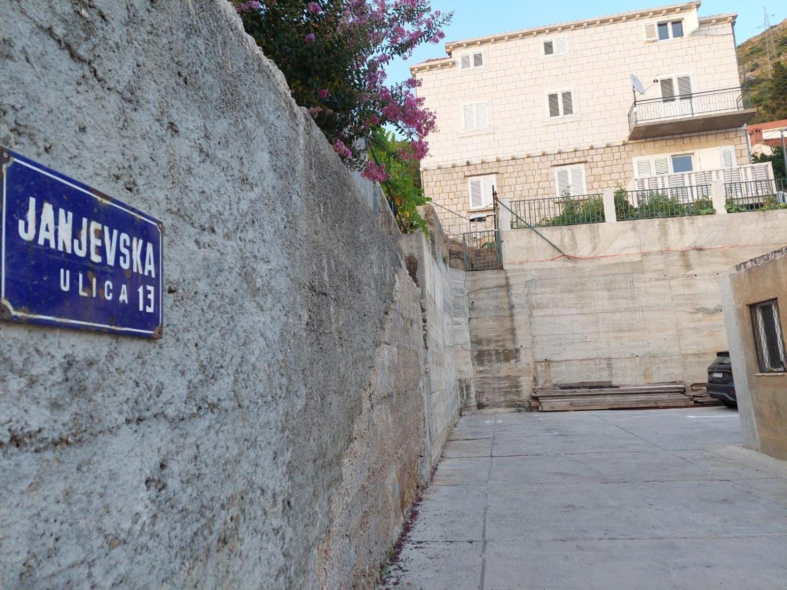 Perina Apartment - Free Parking Dubrovnik Exterior photo